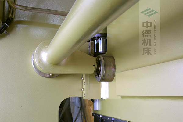 ZDP-4022高強度扭軸同步裝置，采用哈爾濱軸承，結構回火，強固且高精度.jpg