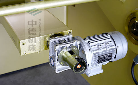 ZDS-640后檔料減速電機(jī)，質(zhì)量好，模擬運(yùn)算定位速度快.jpg